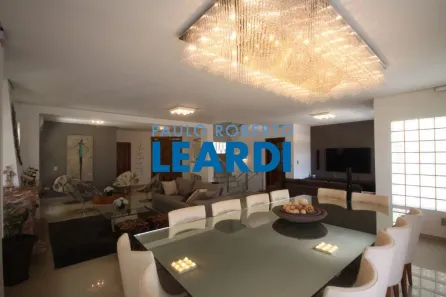 Casa de Condomínio com 5 Quartos à venda, 420m² no Alphaville, Santana de Parnaíba