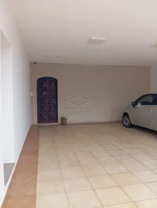 Casa com 4 Quartos para alugar, 200m² no Vila Mesquita, Bauru