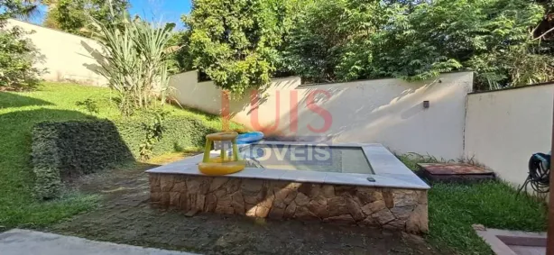 Casa de Condomínio com 4 Quartos à venda, 230m² no Mata Paca, Niterói