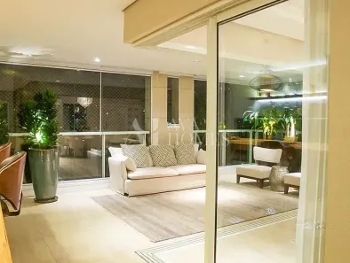 Apartamento com 3 Quartos para alugar, 234m² no Vila Nova Conceição, São Paulo