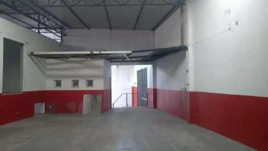 Galpão/Depósito/Armazém à venda, 700m² no Jardim Paulistano, Sorocaba
