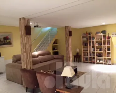 Sobrado com 3 Quartos para alugar, 400m² no Vila Floresta, Santo André