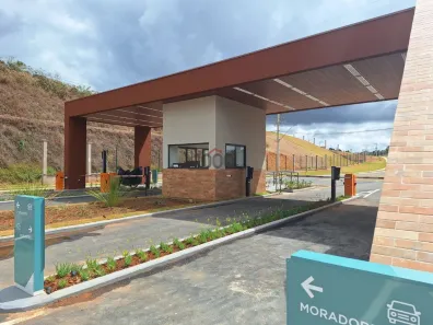 Lote/Terreno à venda, 495m² no Democrata, Juiz de Fora