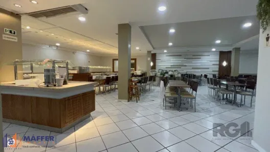 Ponto Comercial com 3 Quartos à venda, 450m² no Floresta, Porto Alegre
