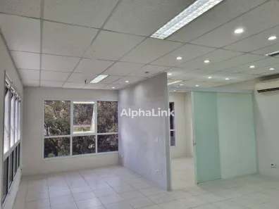 Sala Comercial para alugar, 45m² no Sítio Tamboré Alphaville, Barueri