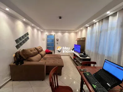 Casa com 2 Quartos à venda, 210m² no Jardim Maristela, São Paulo