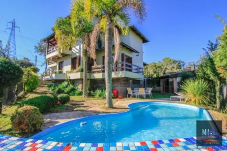 Casa com 5 Quartos para alugar, 588m² no Colina Sorriso, Caxias do Sul
