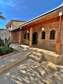 Casa com 3 Quartos para alugar, 144m² no Jardim América, Taubaté