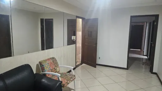 Casa com 3 Quartos à venda, 300m² no Vila Canária, Salvador