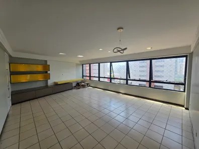 Apartamento com 3 Quartos para alugar, 115m² no Casa Amarela, Recife