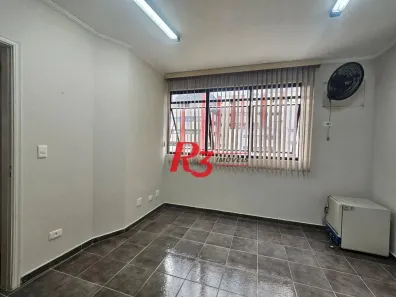 Sala Comercial à venda, 40m² no Vila Mathias, Santos