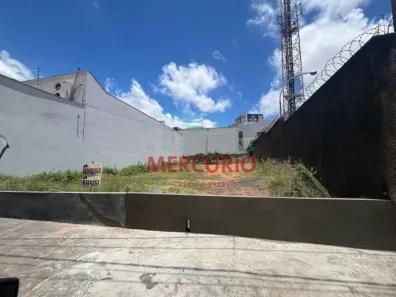 Lote/Terreno à venda, 242m² no Vila Regina, Bauru
