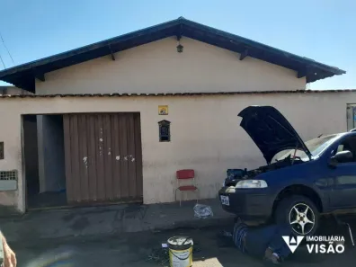 Casa com 3 Quartos à venda, 80m² no Conjunto Chica Ferreira, Uberaba