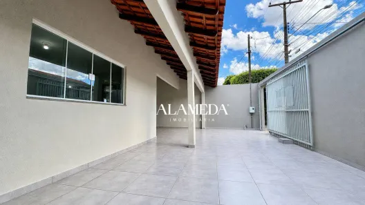 Casa com 3 Quartos para venda ou aluguel, 120m² no Giovani Lunardelli, Londrina