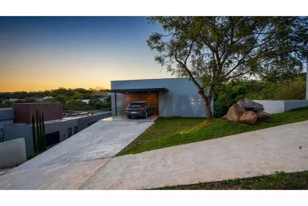Casa de Condomínio com 4 Quartos à venda, 309m² no Setor Habitacional Tororó, Brasília