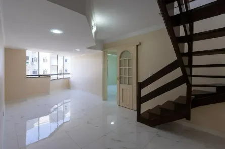 Cobertura com 3 Quartos à venda, 137m² no Cavalhada, Porto Alegre