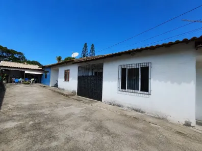 Casa de Condomínio com 2 Quartos à venda, 63m² no Iguabinha, Araruama