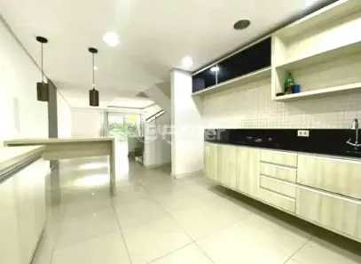 Casa com 3 Quartos à venda, 181m² no Costa e Silva, Porto Alegre