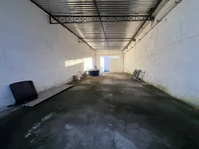 Galpão/Depósito/Armazém para alugar, 350m² no Prado, Maceió