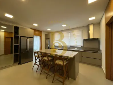 Casa com 4 Quartos para alugar, 640m² no Centro Comercial Jubran, Barueri