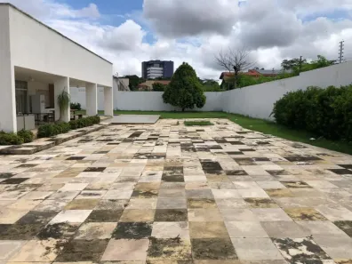 Casa com 5 Quartos para alugar, 400m² no Noivos, Teresina