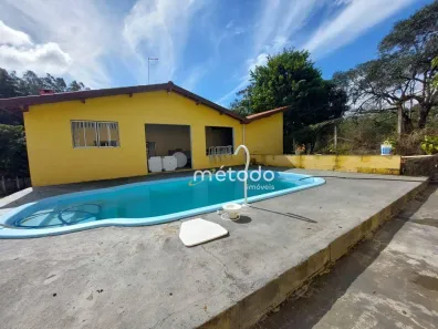 Fazenda/Sítio com 5 Quartos à venda, 216m² no Maracatu, Guararema