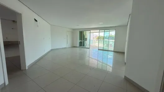 Apartamento com 4 Quartos para alugar, 187m² no Noivos, Teresina