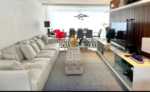 Casa com 3 Quartos à venda, 600m² no Pacaembu, São Paulo