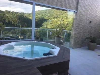 Cobertura com 2 Quartos à venda, 147m² no Itacorubi, Florianópolis