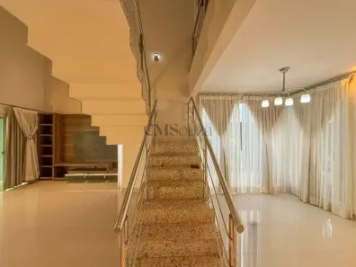Casa de Condomínio com 3 Quartos à venda, 240m² no Vivendas do Arvoredo, Londrina