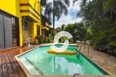 Casa de Condomínio com 5 Quartos à venda, 376m² no Itacoatiara, Niterói