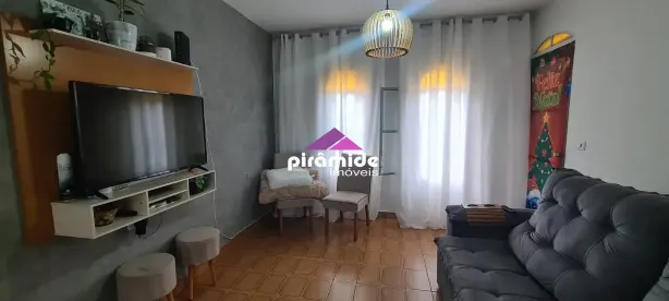 Casa com 2 Quartos à venda, 117m² no Conjunto Residencial Trinta e Um de Março, São José dos Campos