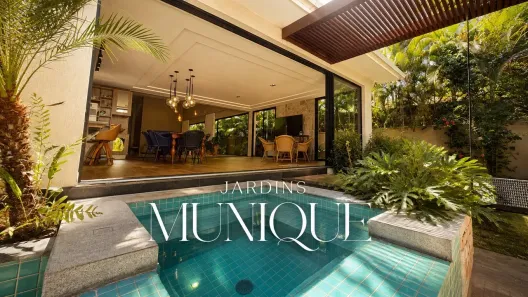 Casa de Condomínio com 4 Quartos à venda, 350m² no Jardins Munique, Goiânia