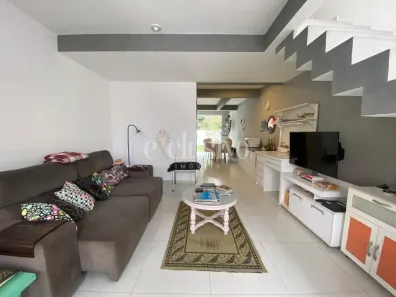 Casa com 3 Quartos à venda, 111m² no Campeche, Florianópolis