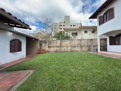 Casa com 5 Quartos à venda, 292m² no Coqueiros, Florianópolis