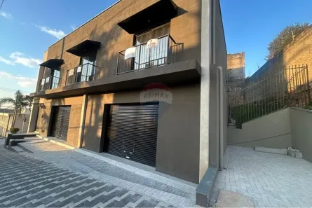 Sala Comercial para alugar, 120m² no Vila Irene, São Roque