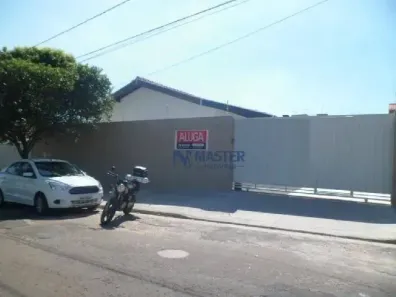 Casa com 4 Quartos para alugar, 240m² no Fragata, Marília