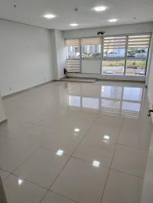 Sala Comercial à venda, 37m² no Vila Mogilar, Mogi das Cruzes