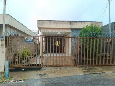Casa com 2 Quartos à venda, 80m² no Vale das Palmeiras, Sete Lagoas