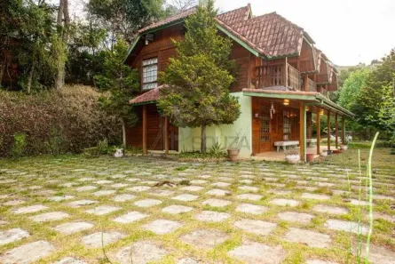 Casa de Condomínio com 7 Quartos à venda, 400m² no Jardim do Embaixador, Campos do Jordão