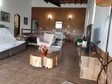 Casa com 4 Quartos à venda, 377m² no Itaipu, Niterói