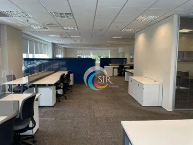 Sala Comercial para alugar, 136m² no Cidade Monções, São Paulo