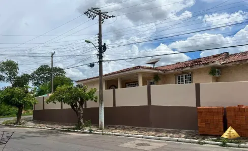 Casa com 6 Quartos à venda, 440m² no Boa Esperança, Cuiabá