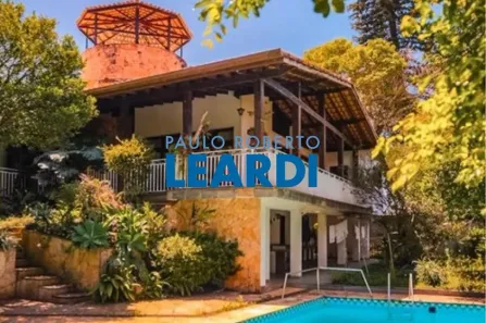 Sobrado com 4 Quartos à venda, 380m² no Interlagos, São Paulo