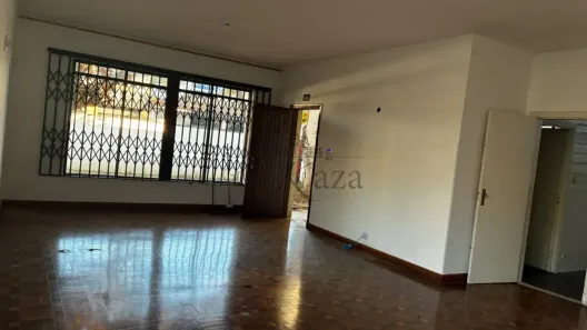 Imóvel Comercial com 3 Quartos para alugar, 500m² no Centro, Jacareí