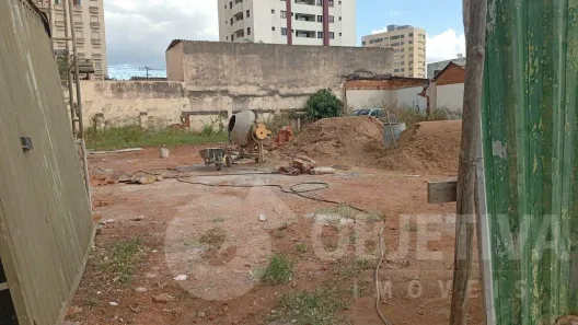 Lote/Terreno à venda, 621m² no Fundinho, Uberlândia