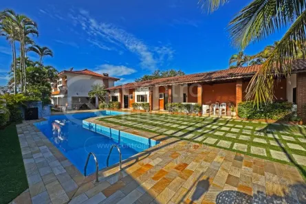 Casa com 7 Quartos à venda, 383m² no Parque Balneario Oasis, Peruíbe