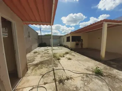Lote/Terreno à venda, 200m² no Arapoanga, Brasília