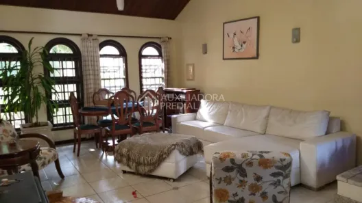 Casa com 4 Quartos à venda, 268m² no Cristal, Porto Alegre