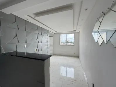 Apartamento com 2 Quartos para alugar, 45m² no Antares, Maceió